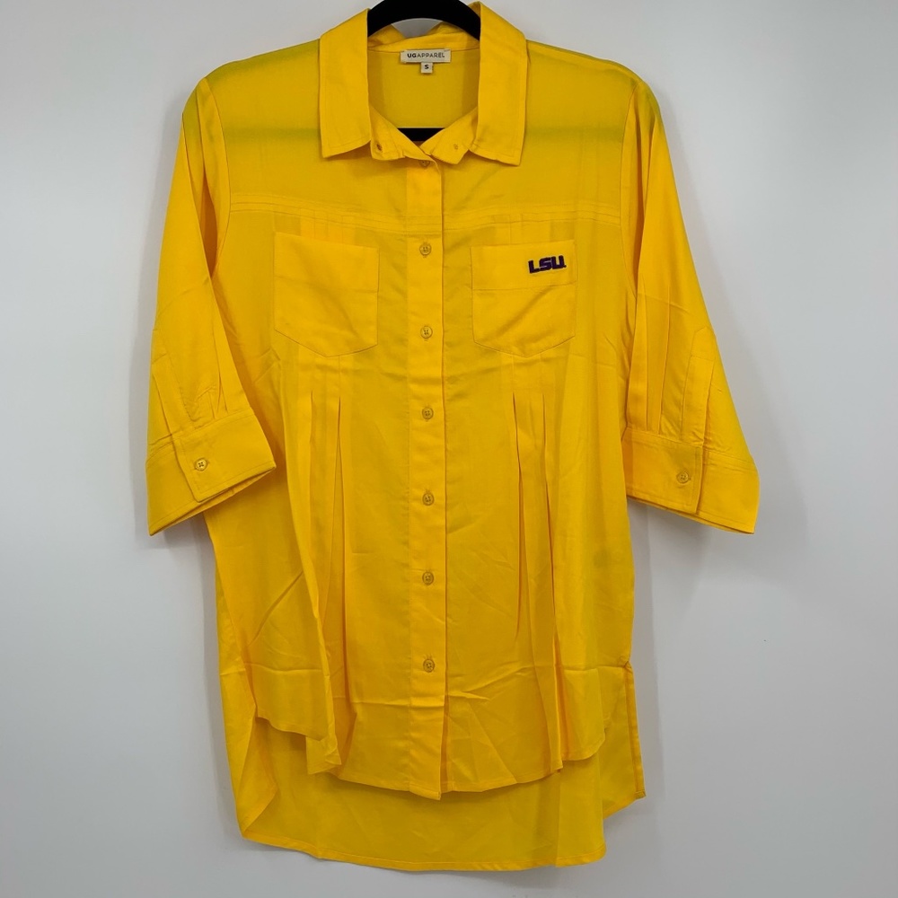 UGApparel womens small blouse LSU button‎ front
